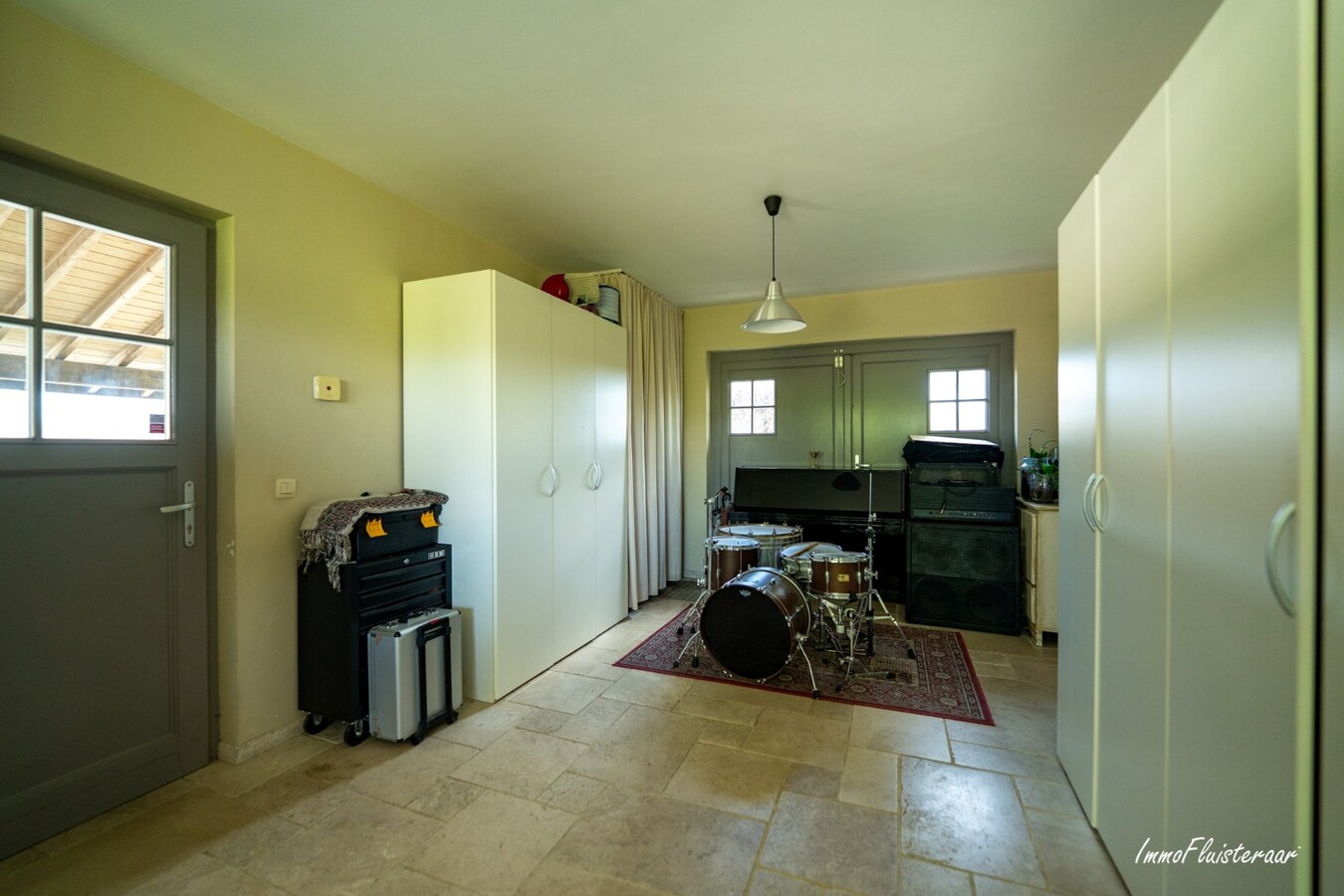 Prachtige woning met paardenfaciliteiten in rustige omgeving op ca. 9.983 m² te Berlaar (met optie aankoop aanpalende weides op ca.12.966 m²) 