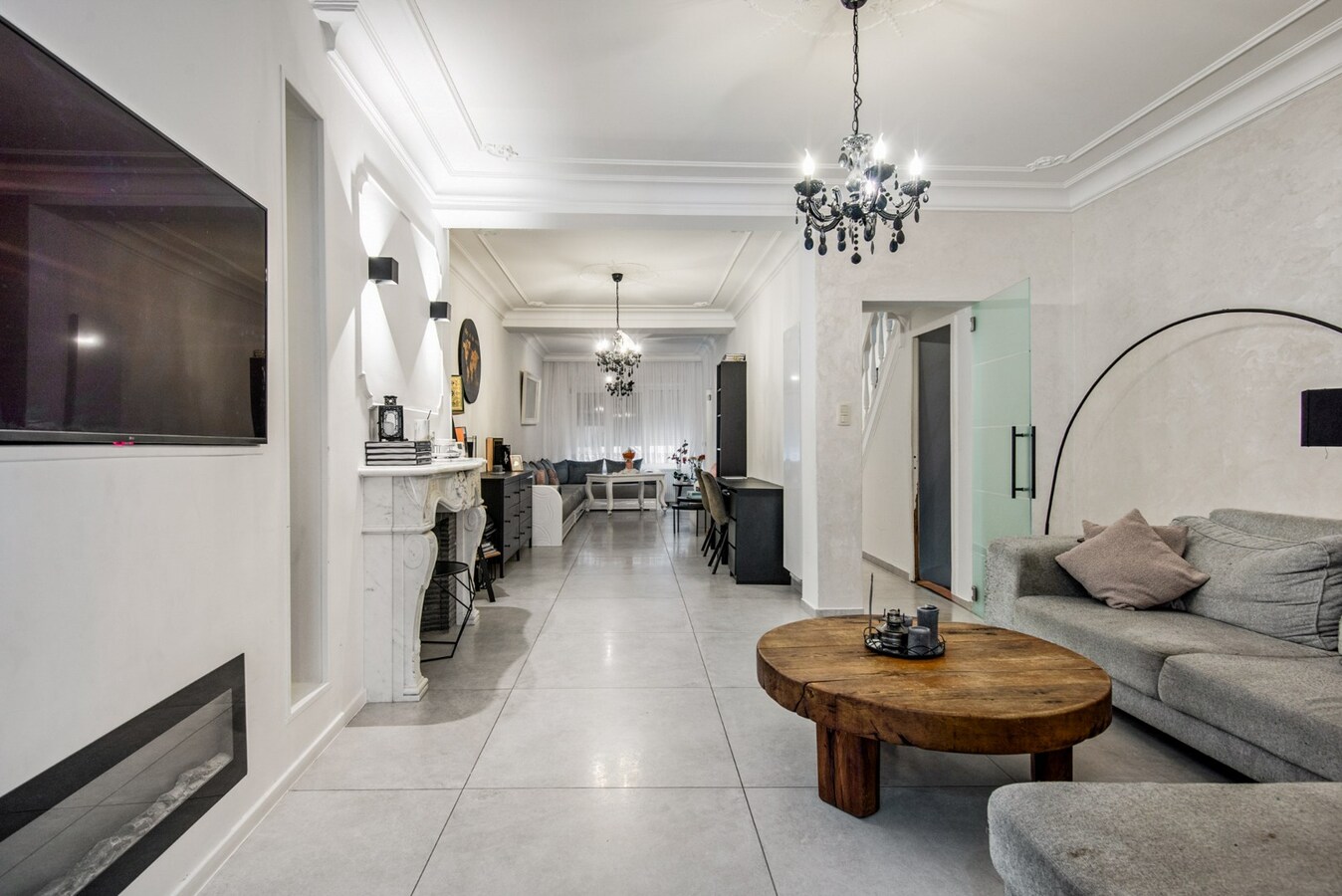 Gerenoveerde woning met 3/4 slpk, garage en tuin te Boom! 