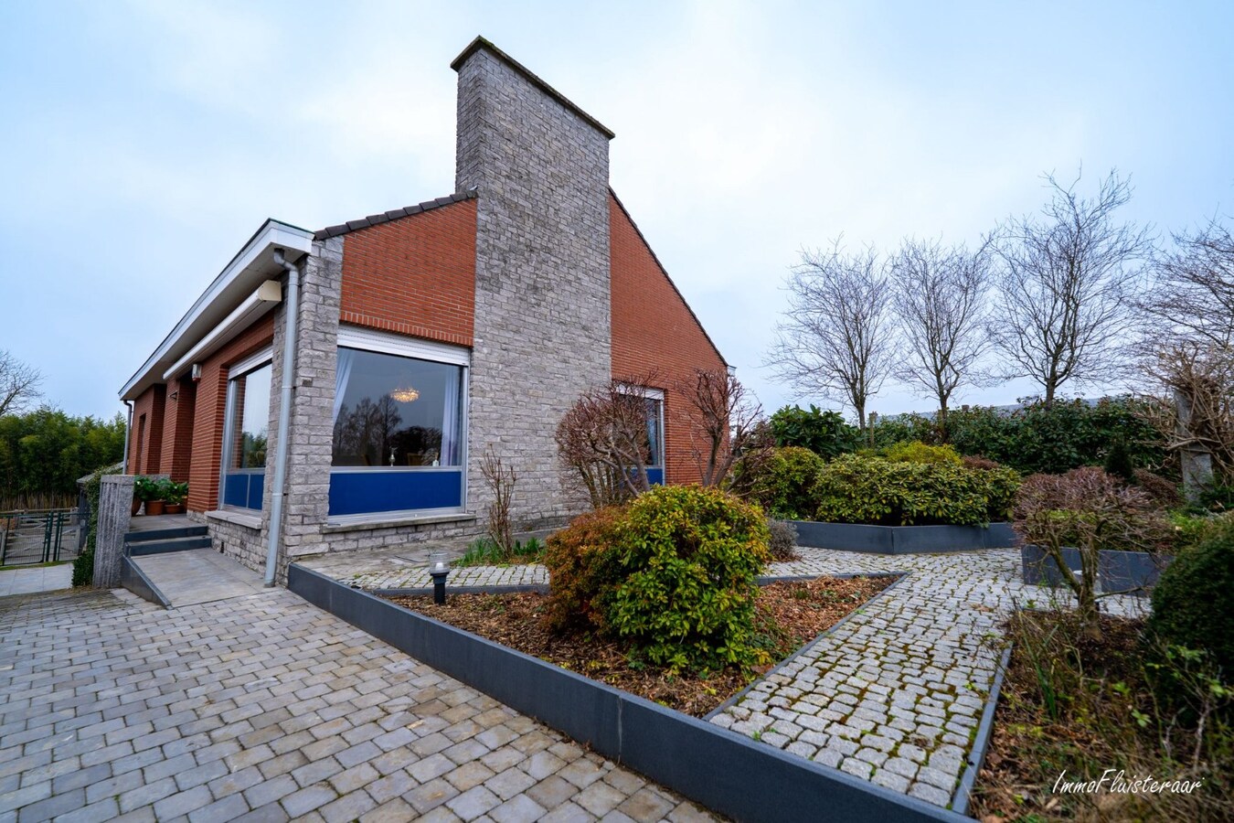 Te renoveren woning op ca. 457 m2 te Mechelen 