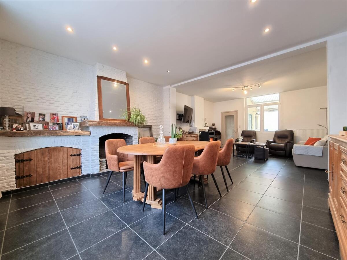 Instapklare gezinswoning vlakbij het strand - Heist 