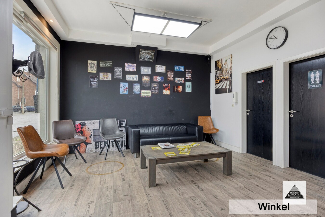 Dilsen-centrum - opbrengstpand: winkel + 2 appartementen 