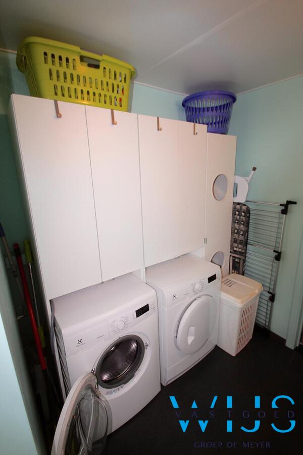 Instapklare gezellige woning met mooie tuin ! 