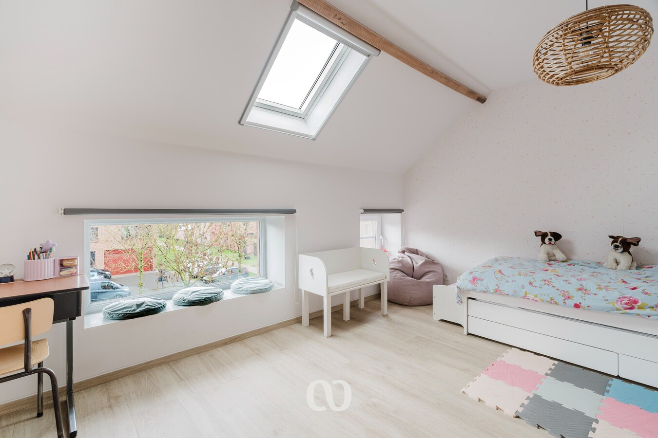 Prachtig gerenoveerde, energiezuinige woning met 4 slaapkamers 