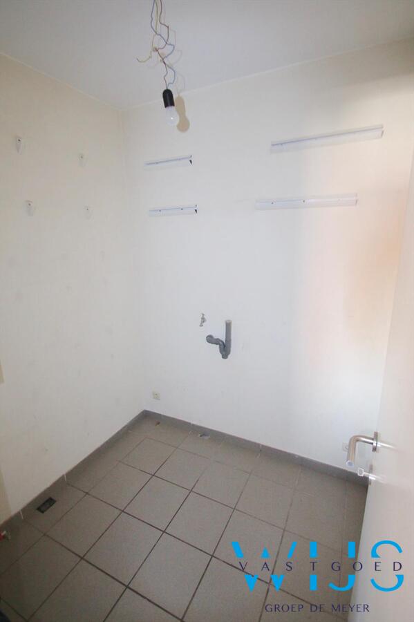 Tof 2 slaapkamerappartement met 2 terrassen te Eeklo! 