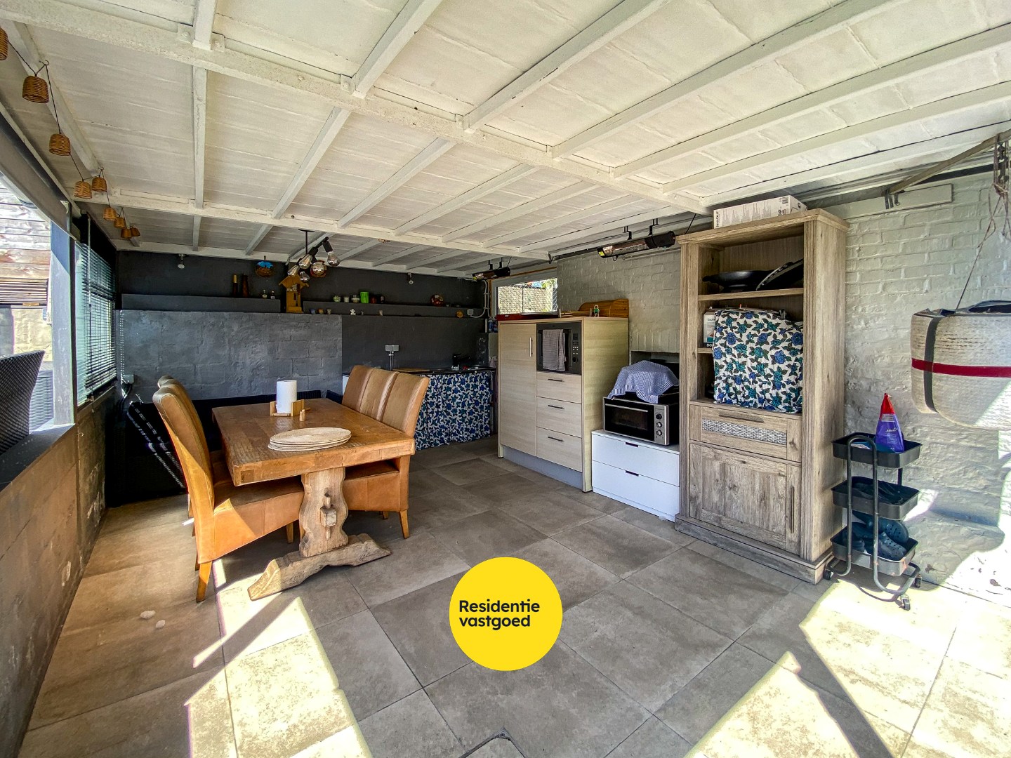 Instapklare woning gelegen op 330m² te Oostduinkerke. 