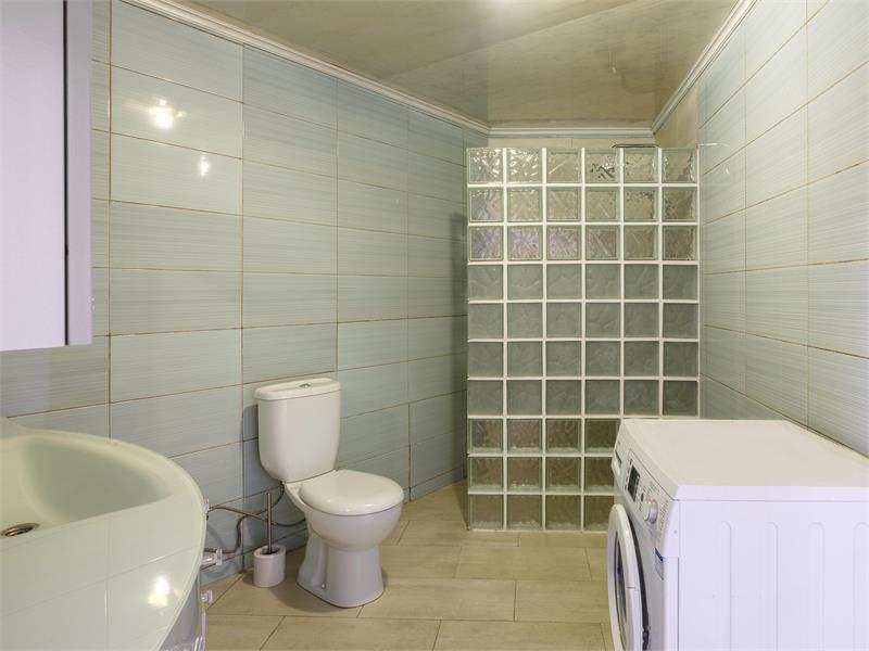 Rijhuis in groene omgeving Sint-Amandsberg 