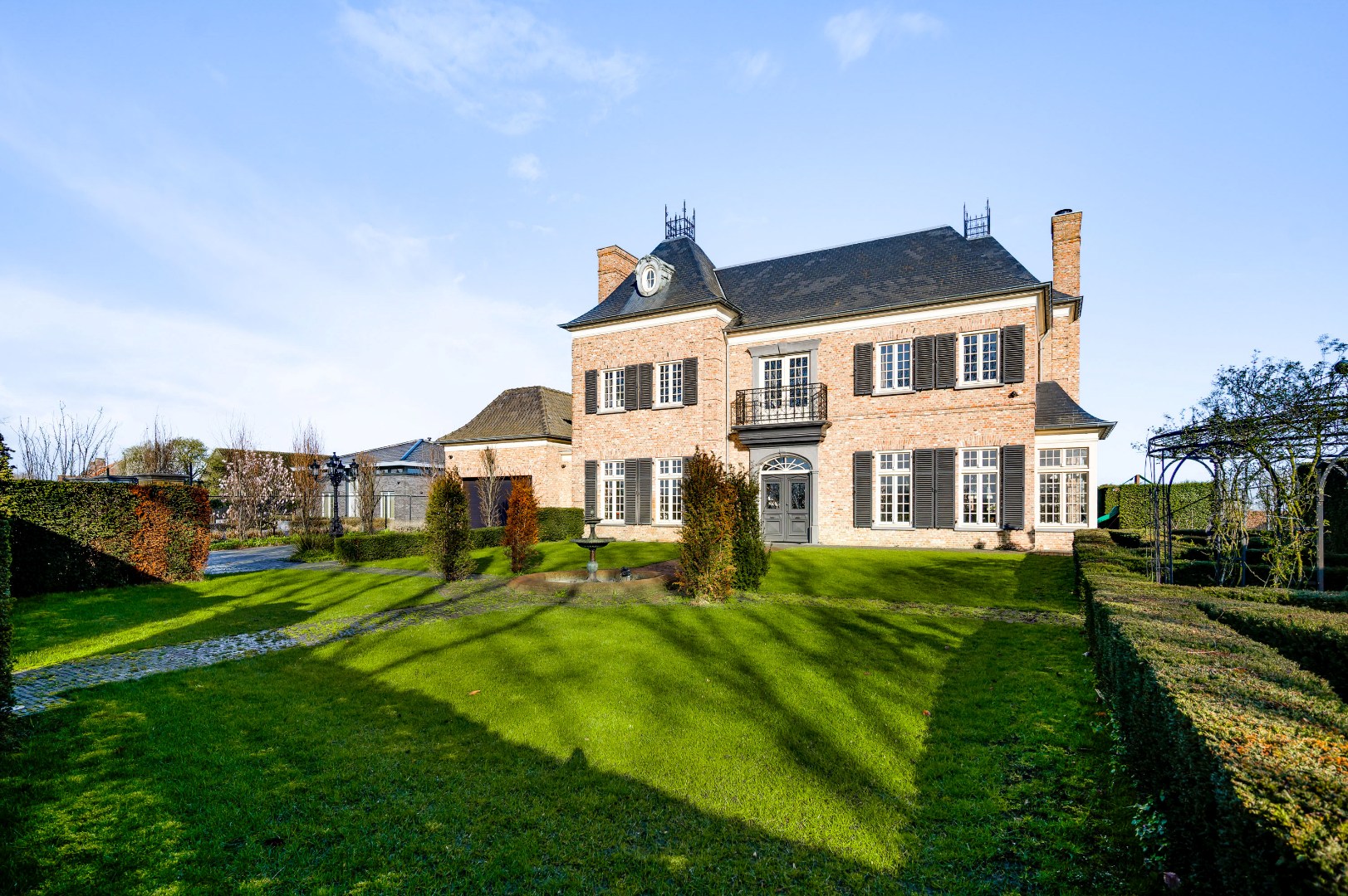 Kasteel te koop in Nederweert