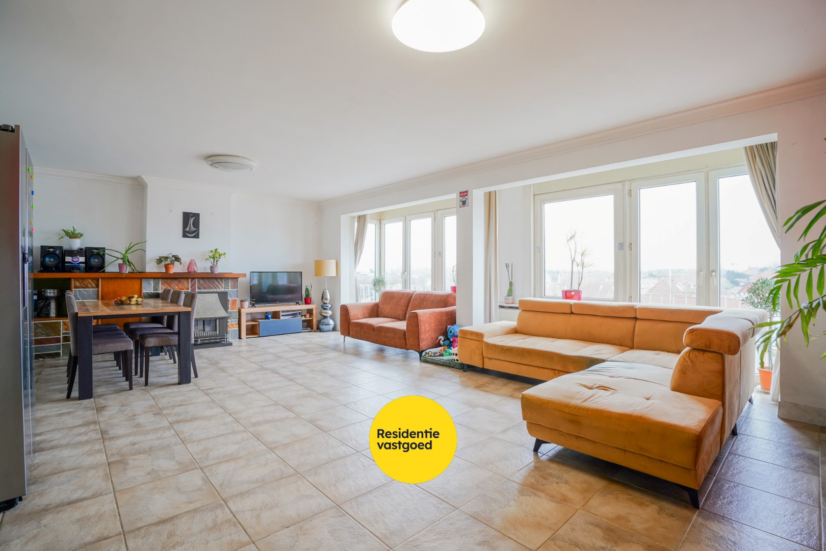 Ruim appartement met 3 à 4 slaapkamers op topligging in Koksijde-Bad 