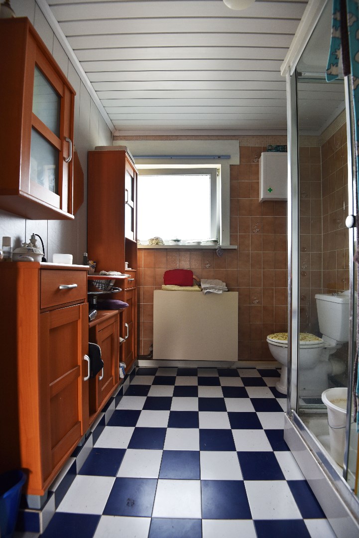 Op te frissen rijwoning met 3 slpks en tuin te Blankenberge (Uitkerke) 