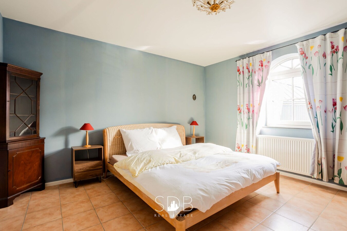 Hippische Complex met woonhuis en appartement op circa 31 Hectare 