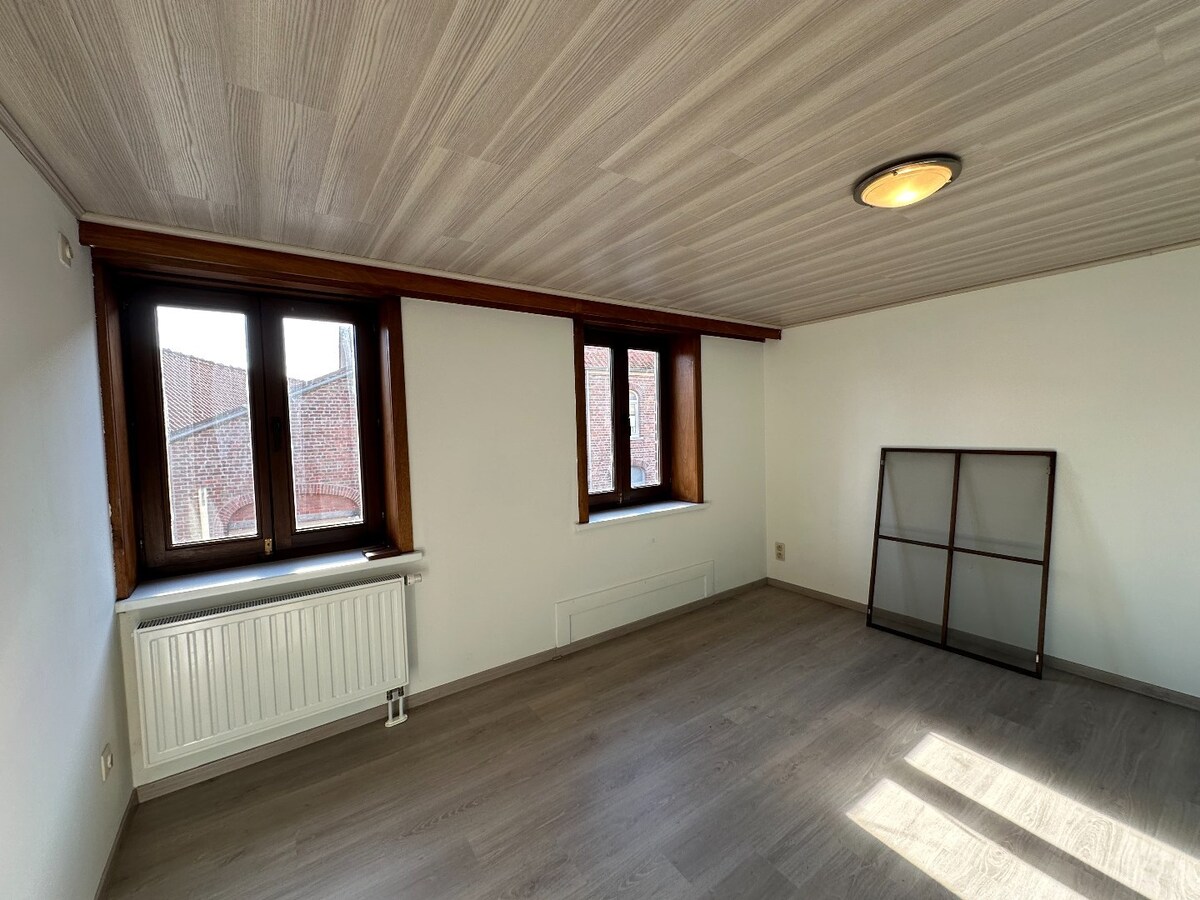 Verrassend ruime woning in het Centrum van vladslo 