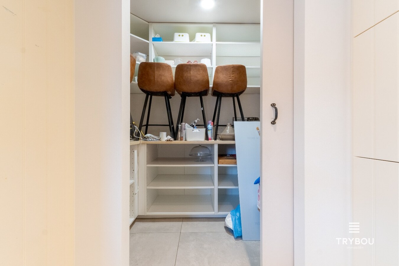 Open bebouwing met een uitzonderlijk ruim perceel in Houthulst! 