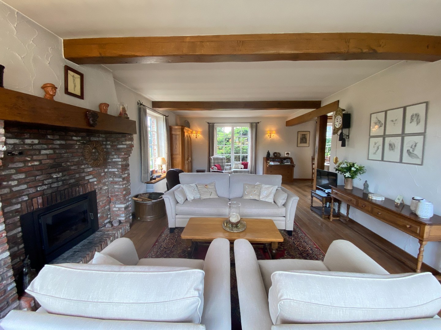 Charmante landelijke villa op een toplocatie in Waregem! 