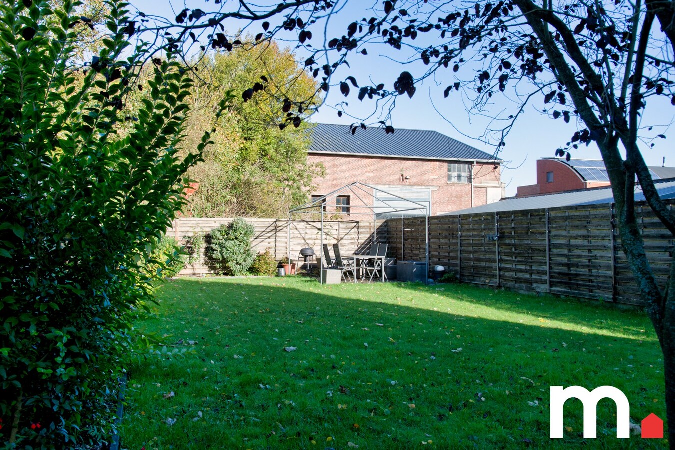 Instapklare woning te Kuurne op 405 m² met 4 Slaapkamers en inpandige dubbele garage! 