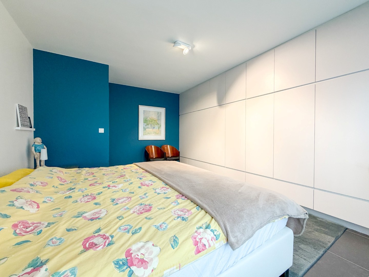 Prachtige gezinswoning met mooie tuin en bijgebouw, instapklaar afgewerkt, Torhout. 