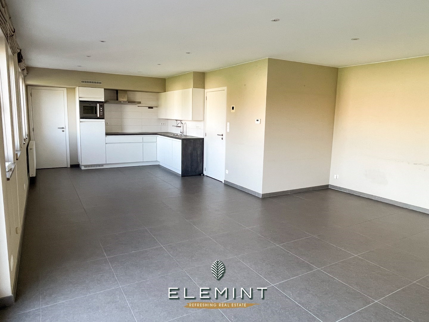 Energiezuinig 2 slaapkamer appartement op een topligging in Kortrijk 