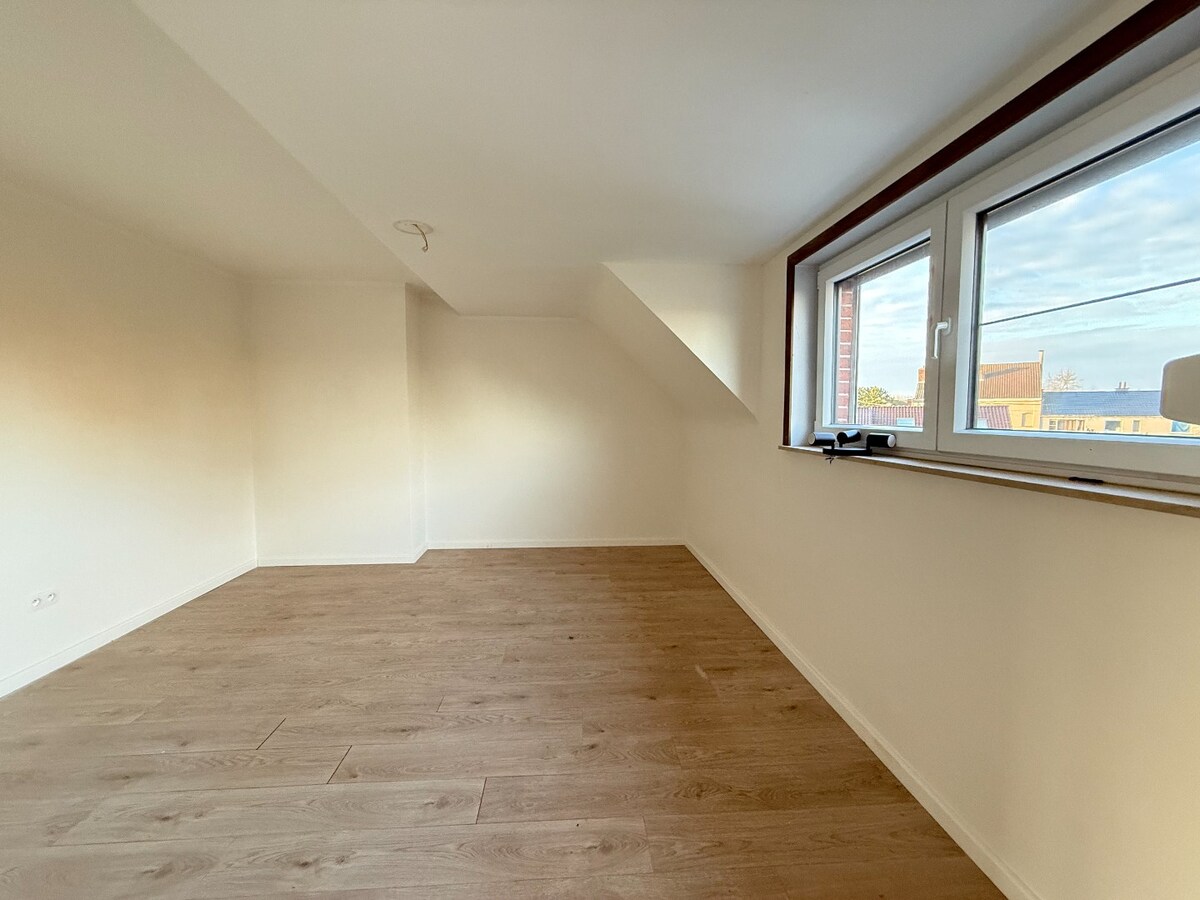 Maison 4 chambres fraîchement repeinte à Kain ! 