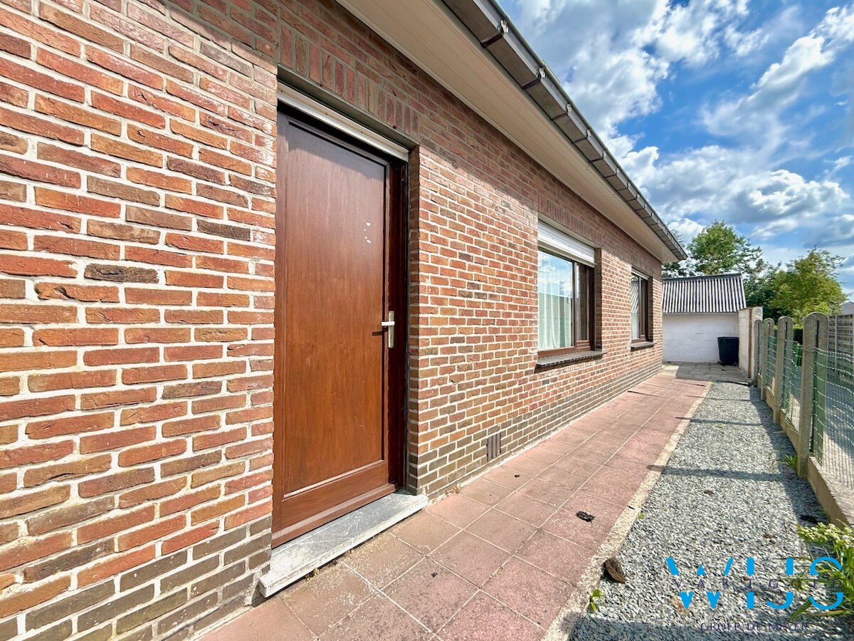 Zeer mooie bungalow op 930m² in Ertvelde 