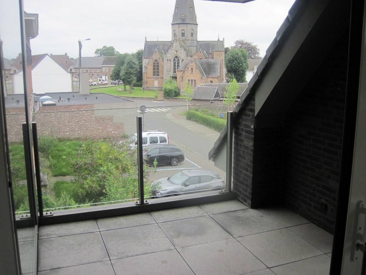 Luxueus en ruim appartement in rustige omgeving. 