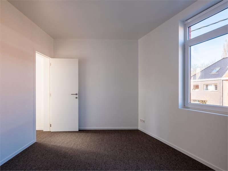 Knappe totaalrenovatie met tuin 