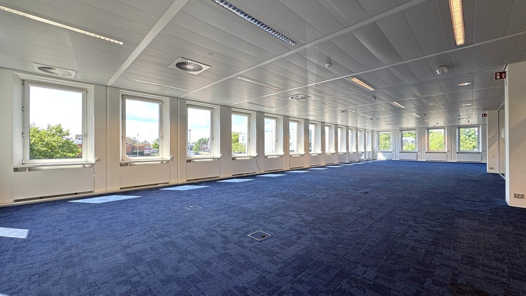 Instapklare kantoren te huur vlakbij E19 in Kontich