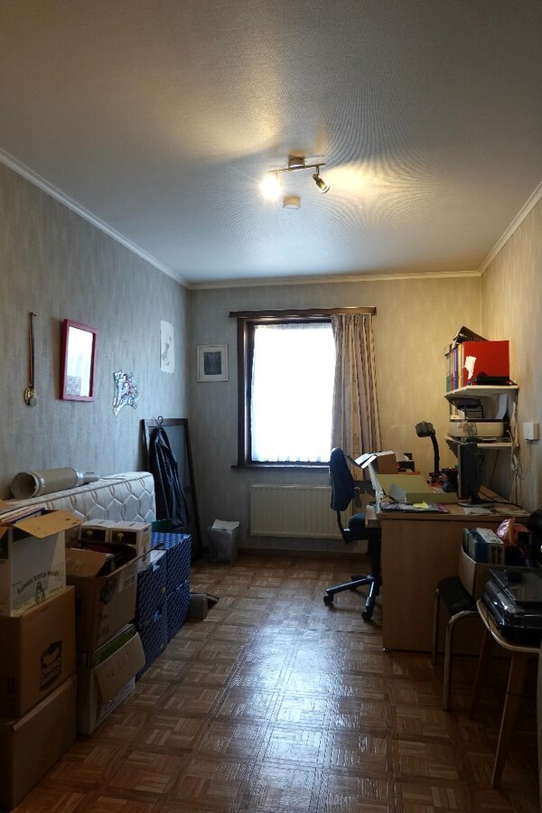 Ruime halfopen woning op uitstekende ligging 