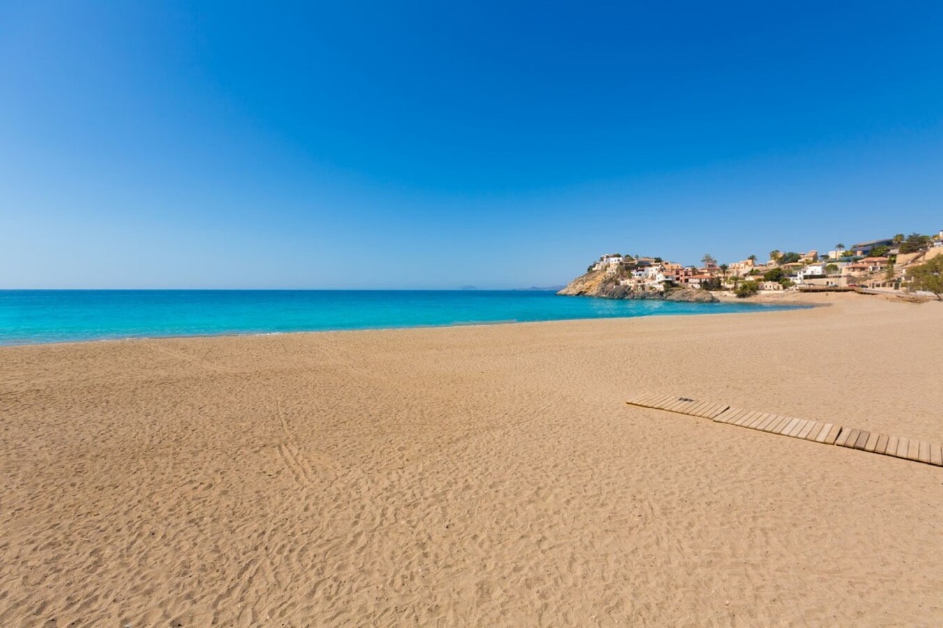 Nieuwbouwappartementen, bungalows en villa's in Condado de Alhama Golf Resort, Murcia 