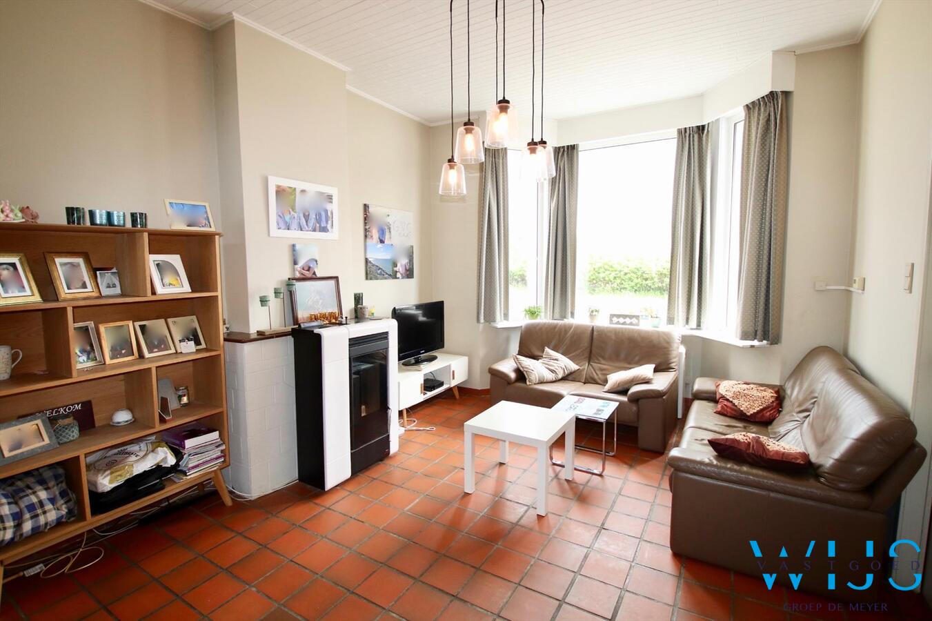 Leuke gezinswoning met 4 slaapkamers + tuin en garage te Zelzate! 