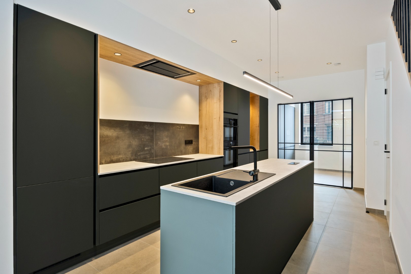 Totaal gerenoveerde woning met 3 slaapkamers, 2 badkamers, tuin en terras in Kessel-Lo! – EPC 14 kWh/m² - bewoonbare opp. 152 m² 