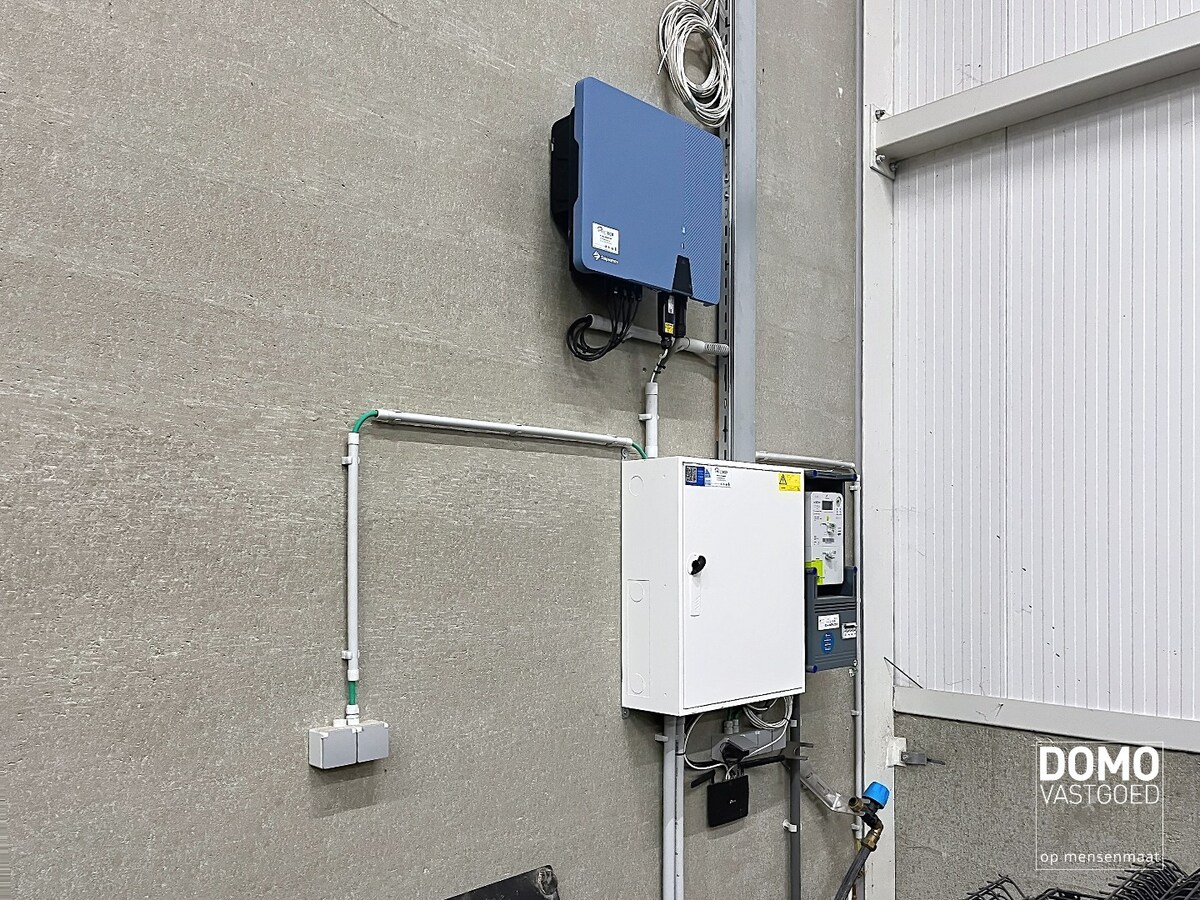 INSTAPKLARE KMO-UNIT OP STRATEGISCHE LOCATIE IN BERBROEK 