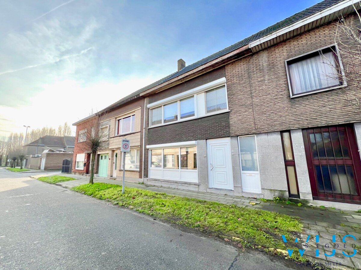 Ideaal woonhuis op rustige locatie te Zelzate ! 