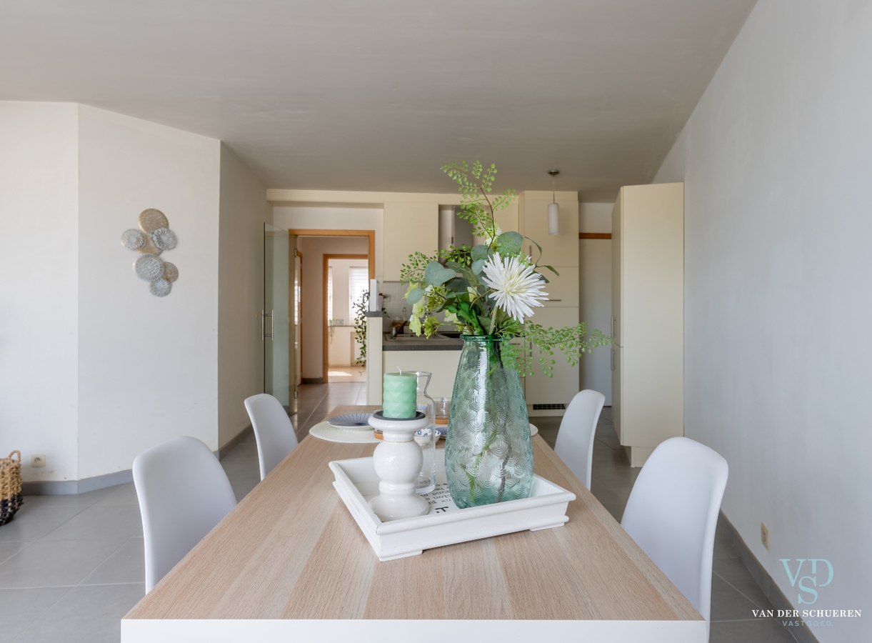 2 slaapkamer-appartement met terras én garage ! 