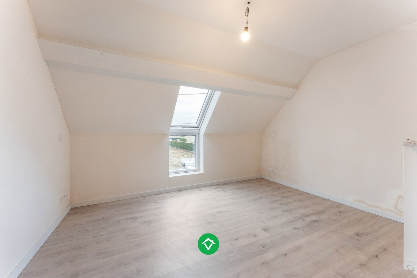 Woning met 3 slaapkamers en inpandige garage te Koekelare 