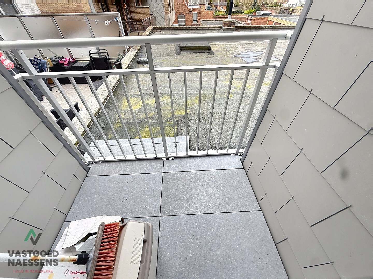 LICHTRIJK 2 SLPK APP IN HARTJE MARIAKERKE 