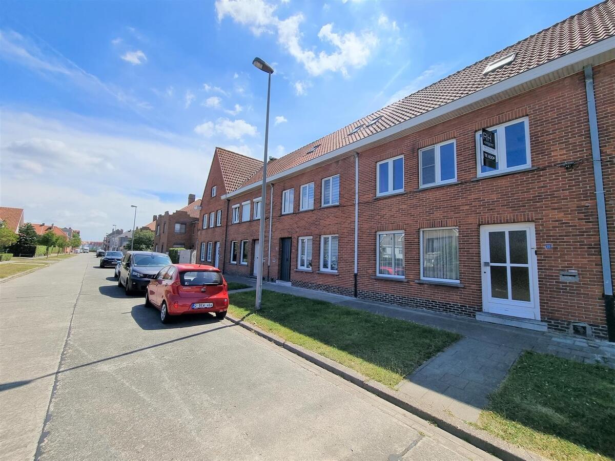 Rustig gelegen, ruime woning met zongerichte tuin - Zeebrugge 