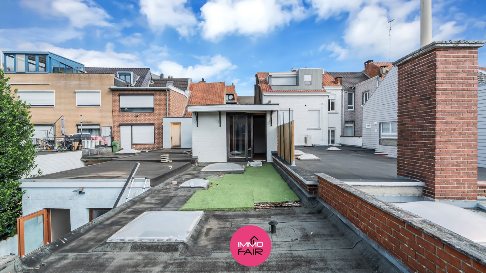 Handelspand met woonst op commerciële toplocatie in Tongeren 