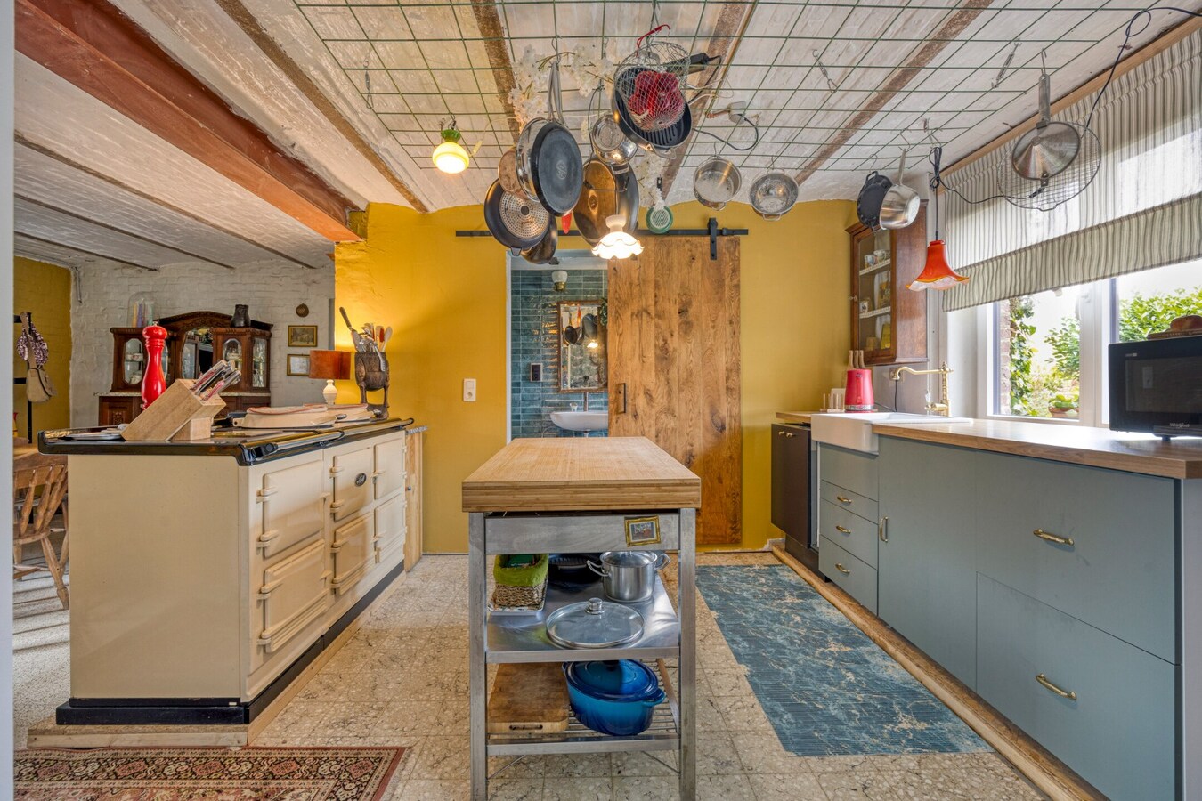 HOEVE in Hoegaarden met 5 slaapkamers (Kangoeroewoning) 