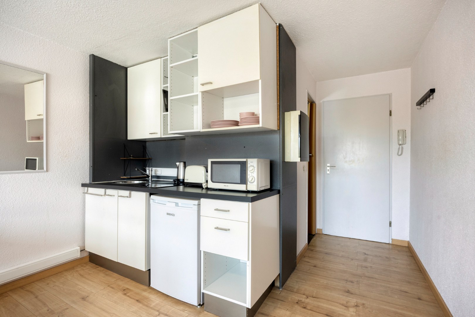 Bemeubelde studio in centrum Leuven! – EPC 209 kWh/m² - bewoonbare opp. 24 m² 