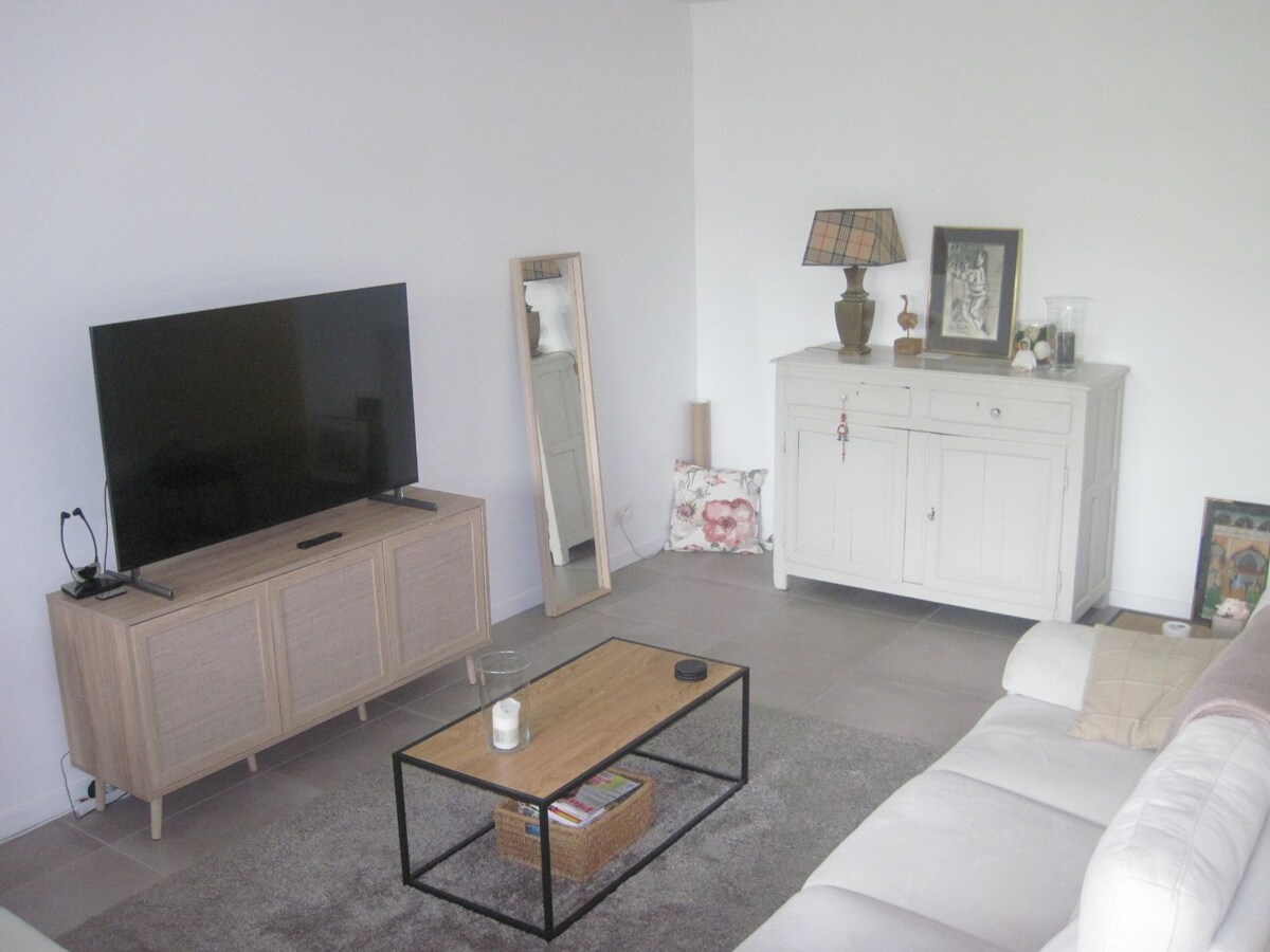 1 slp gelijkvloers appartement met tuin. 