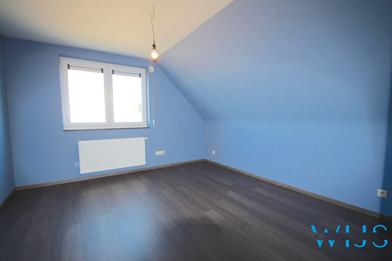 Landelijk gelegen tijdloos woonhuis te Ertvelde ! 