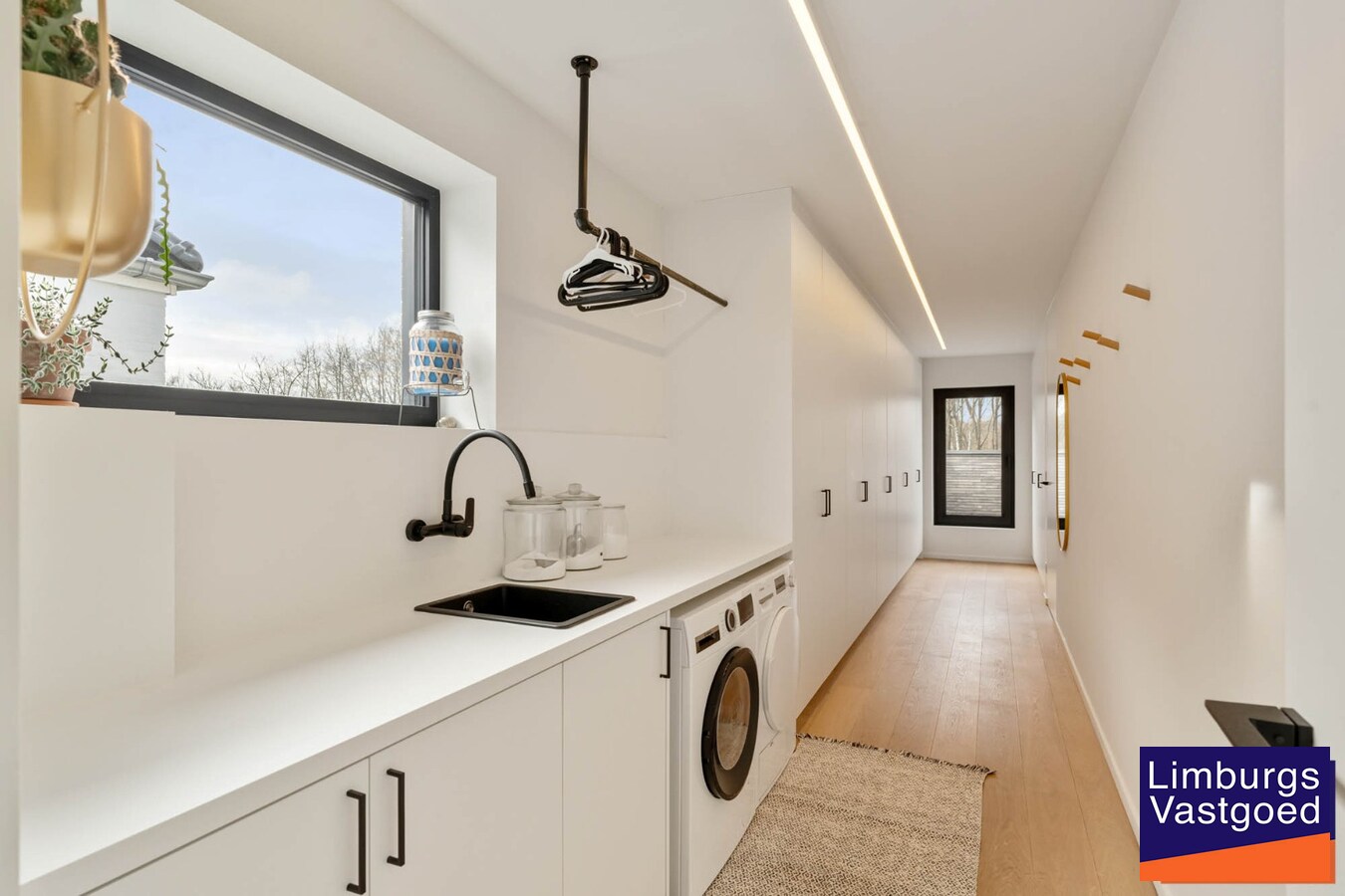 Hoogwaardig afgewerkte gezinswoning, 4 slpk, op 48a23ca, nabij centrum 