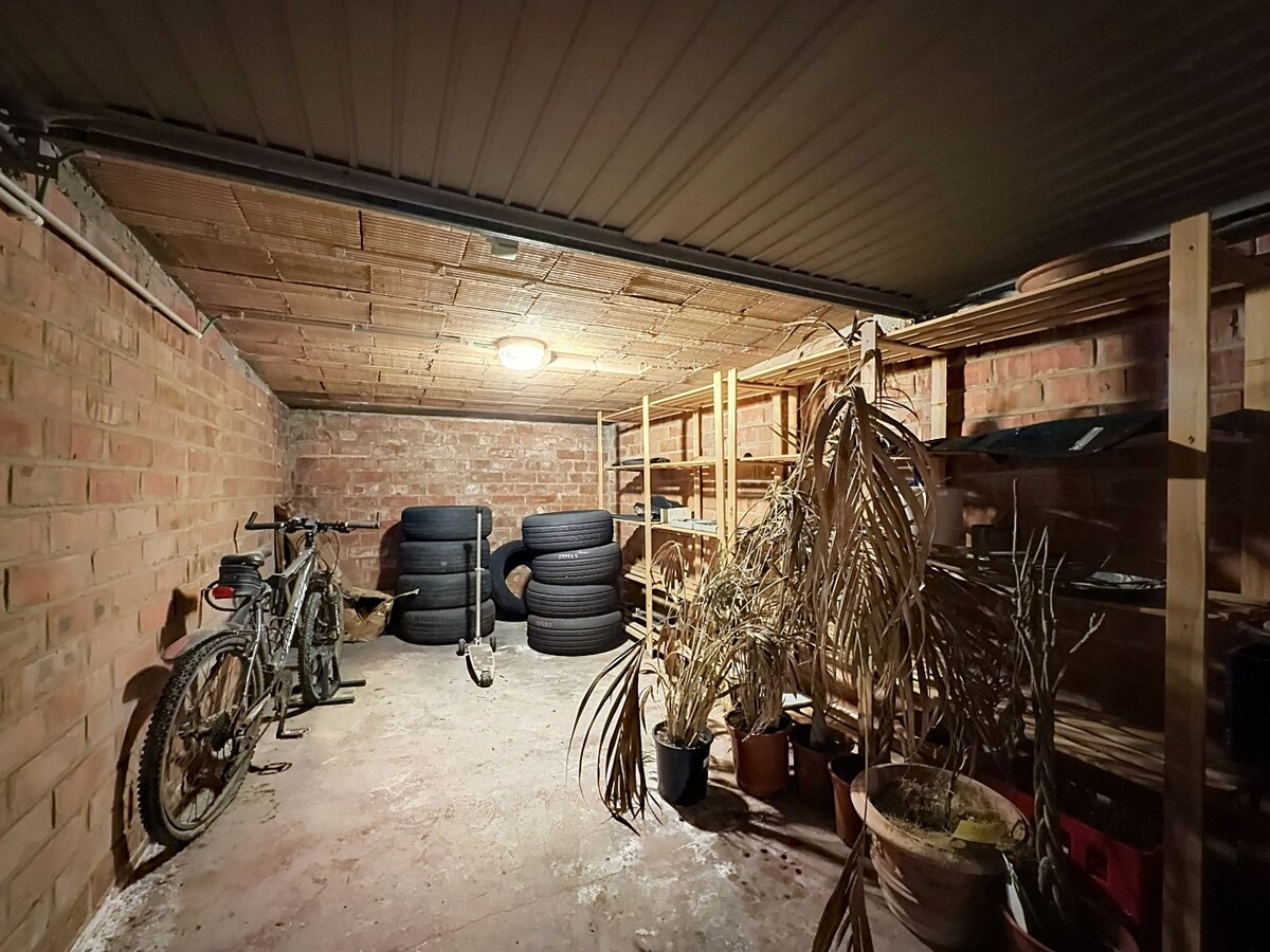 Energiezuinig tweekamerappartement met garage centrum Zottegem 