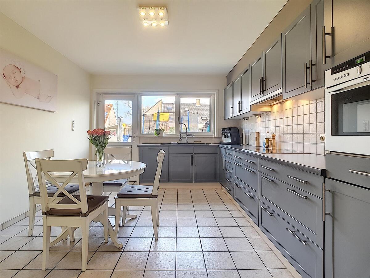 Halfopen gezinswoning in rustige woonwijk - Dudzele 