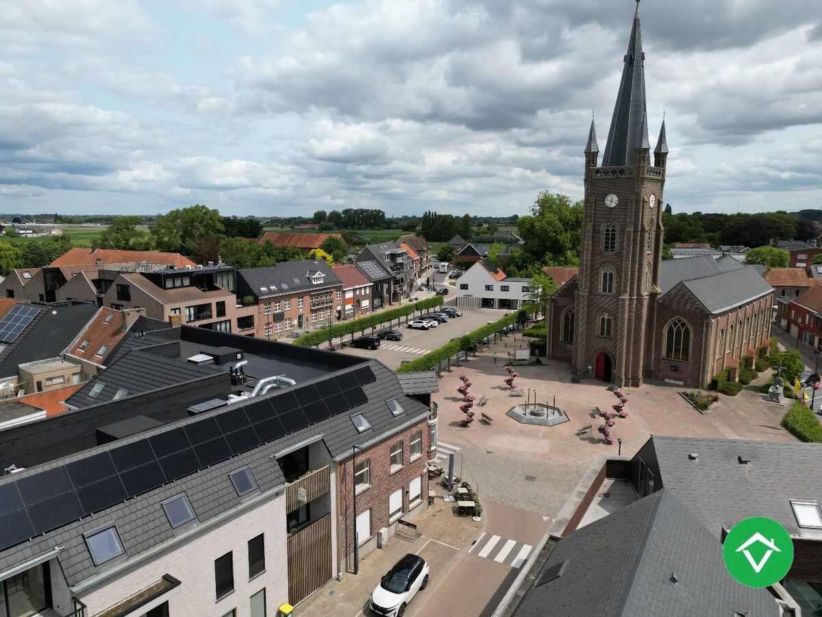 Nieuwbouwappartement met 3 slaapkamers, terras en autostaanplaats in hartje Gits 