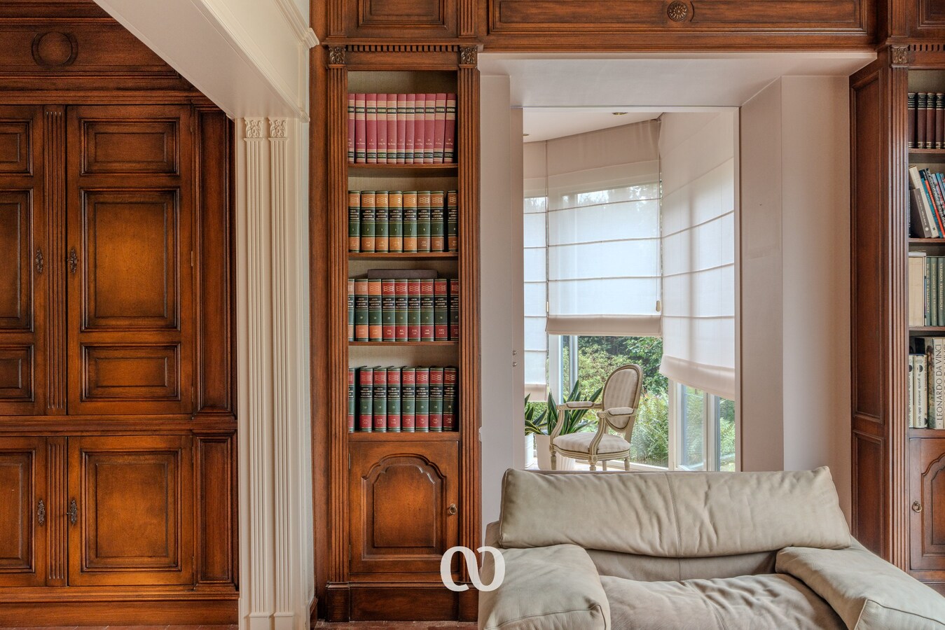 Exclusieve villa met unieke parksetting in Mater 