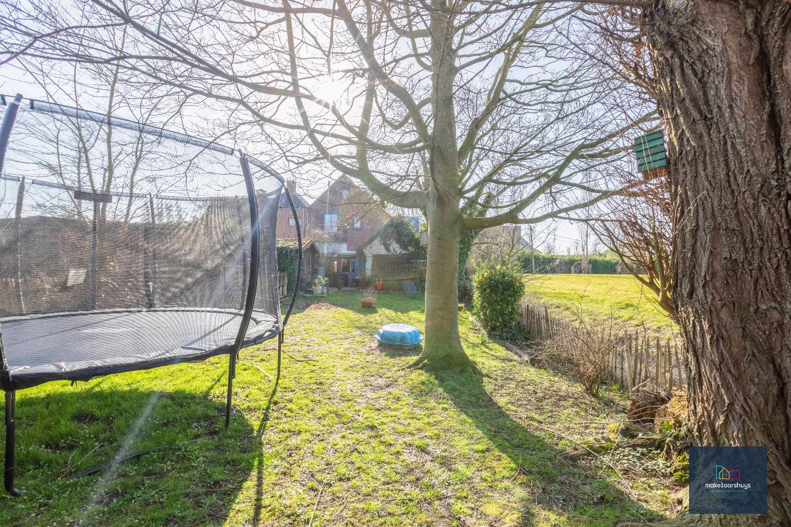 Te renoveren HOB op schitterende locatie te Drongen 