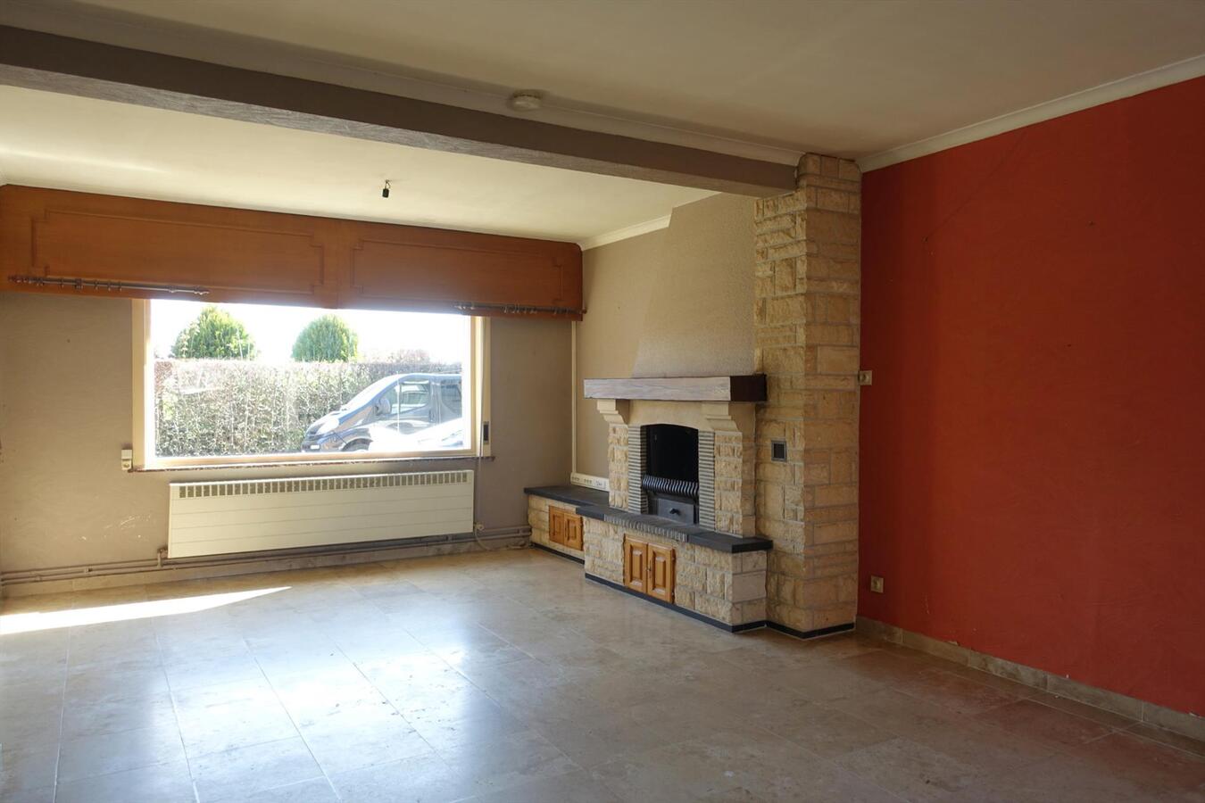 Ruime centraal gelegen rijwoning 