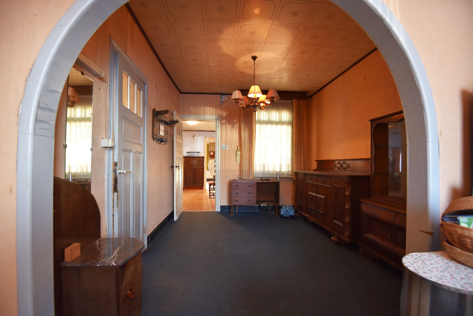 Grondig te renoveren / te slopen woning op 447m² te Maldegem 