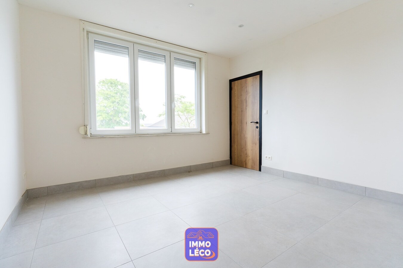 Appartement rénové en 2024 avec parking, dans une rue calme appréciée ! 