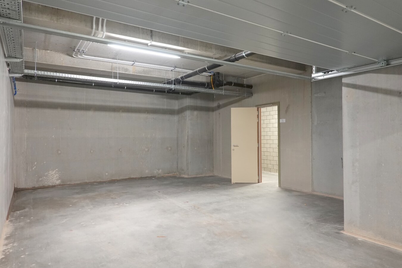 Nieuwbouwappartement in centrum met dubbel garage 